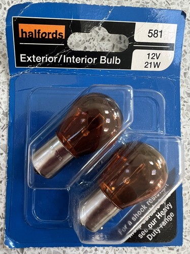 Halfords 581 interior - halfords,