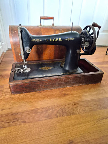 Singer hand crank mechanical - hand,