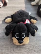 Brown And Black 2007 Pound