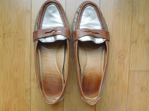Gorgeous jones women gold - jones,