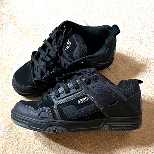 Dvs men black low - dvs,