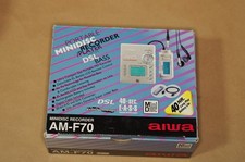 Aiwa AM-F70 MiniDisc Player, remote, new battery , headphones, charger