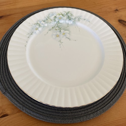Royal stafford bone china - royal,