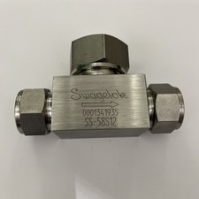 NEW - Swagelok SS-58S12