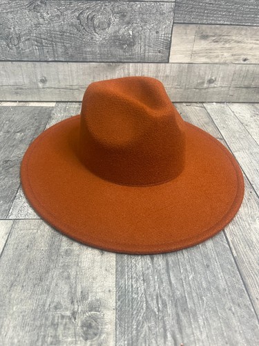 Free people clean - free, fedora