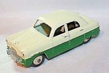 Dinky 162 Ford Zephyr Saloon
