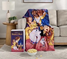 DISNEY RETRO 50x70 THROW
