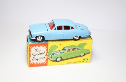 Corgi 238 jaguar - 238,
