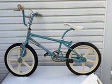 Vintage 1987 Mongoose Decade