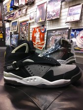 Size 10.5 - Converse Aero Jam