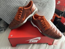 Nike Total 90