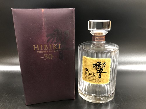 Suntory hibiki year bottle - 30,