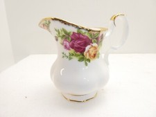 Royal Albert Old Country Roses