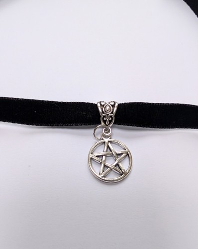 Necklace pentagram choker - pentagram,