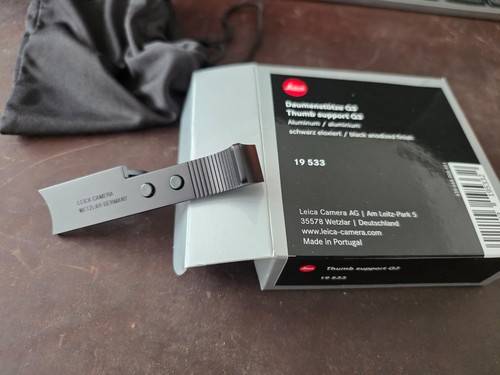 Leica thumb grip - leica,