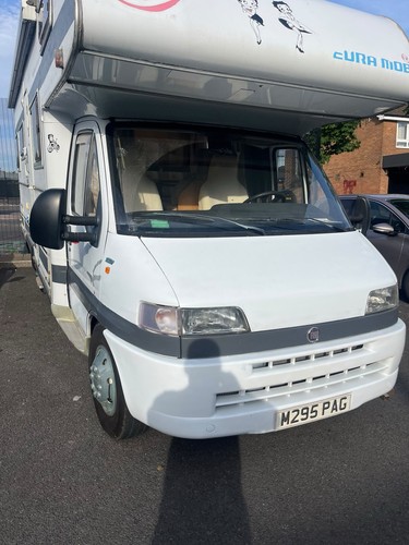 Motor home - motor,