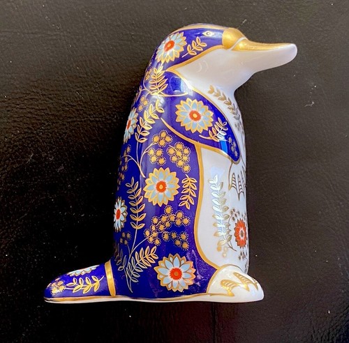 Porcelain figurine royal crown - figurine,
