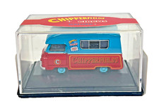 Oxford Diecast Chipperfields
