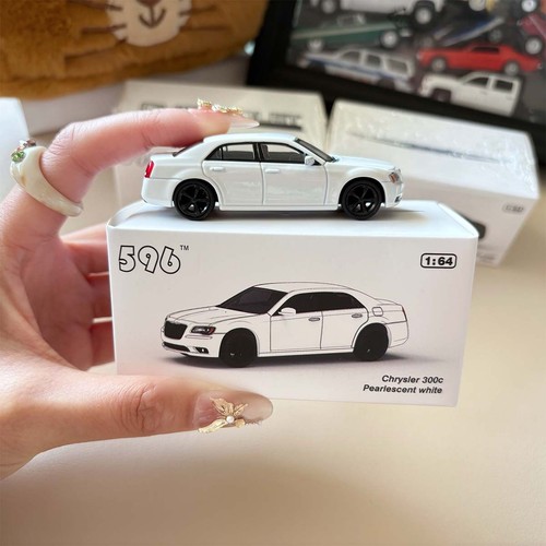 596 model chrysler 300c - model,