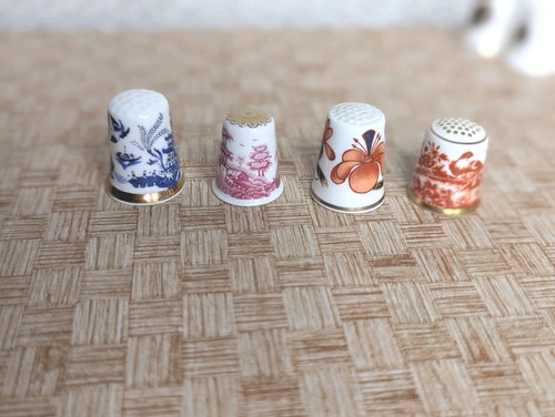 Vintage english bone china - 4x,