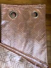 Next Velvet Geometric Metallic Pink Eyelet Lined SINGLE / DOOR CURTAIN  66x90"