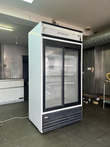 Commercial upright drink - upright,