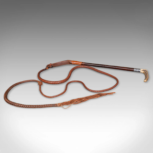 Long antique hunting - 9', whip