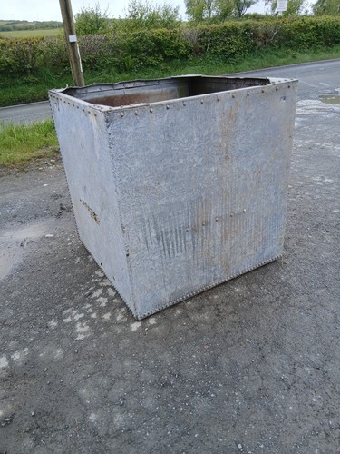 Reclaimed large rivited - reclaimed,