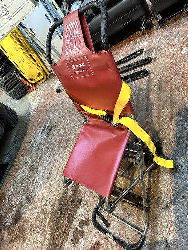 Ferno compact carry chair red - ferno,