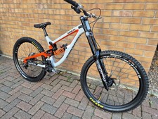 Saracen Myst Team Carbon Size L