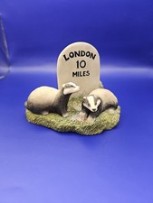 COUNTRYSIDE FRIENDS ORNAMENT 1998 BADGERS 10 Miles To London Sign