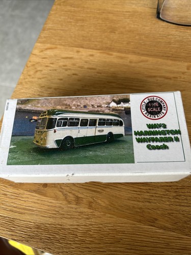 Little bus company resin - bus,