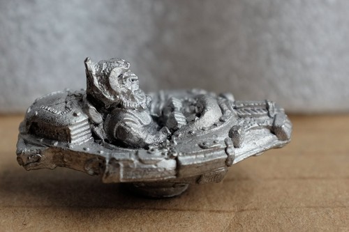 Squat halfling cloud hover - squat,