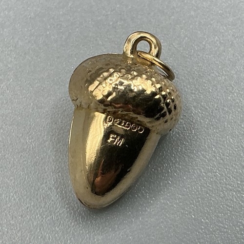 9ct gold acorn charm pendant - charm/pendant,