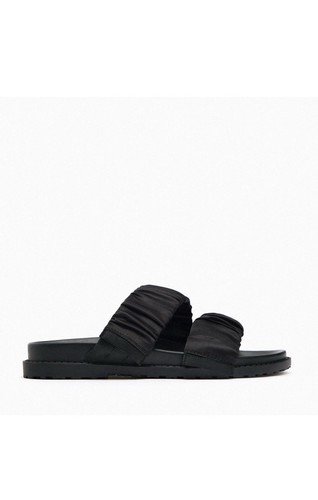 Nwt zara pleated - nwt,