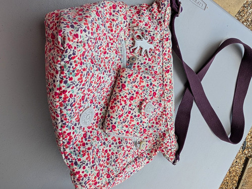 Kipling floral canvas shoulder - kipling,