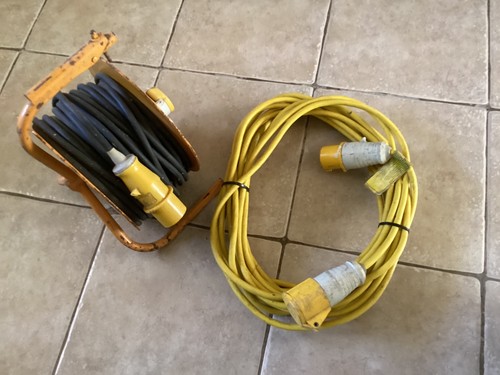 Two 110v extension leads one - 110v,