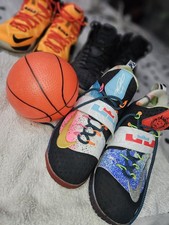 Nike LeBron Soldier 11