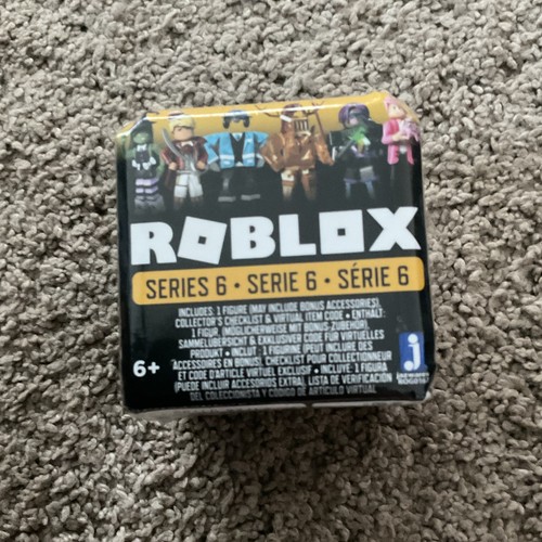 Roblox series mystery - 6, figure