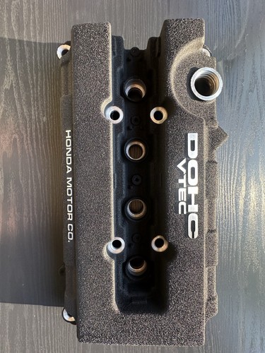 B18c b16 valve cover with - valve,