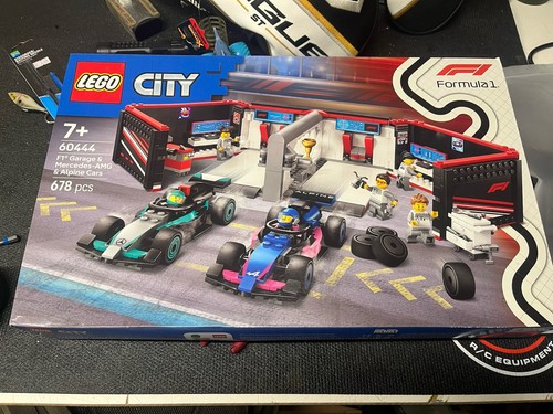 Lego 60444 formula garage - formula,