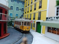 Lisbon Tram, DC motorised