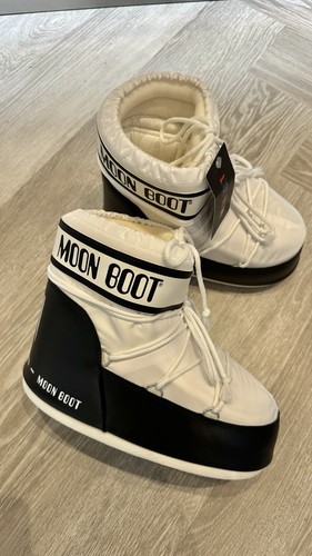 Moon boot white - icon, low
