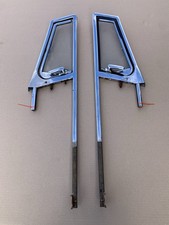 MGB ROADSTER (1968-72) CHROME QUARTER LIGHT VENTS, FLAT HANDLE, TRIPLEX GLASS