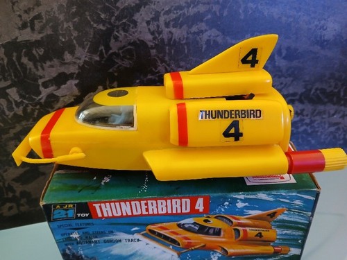 Thunderbird 4 gerry - jr,