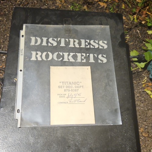 Titanic distress rockets - distress,