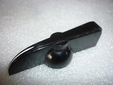 VINTAGE BULGIN BAKELITE BLACK CHICKEN HEAD KNOBS COMPLETE WITH GRUB SCREWS  NOS