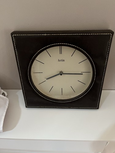 Brown acctim clock - brown,