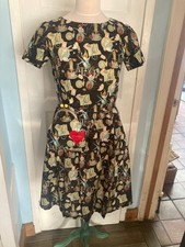 Alice in wonderland ladies