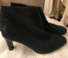 Peter keiser navy size 7uk